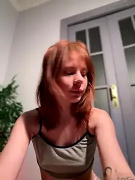 Oopsfoxy on StripChat