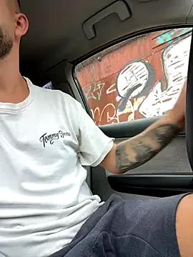 Pablo_Hornyguy95 on StripChat