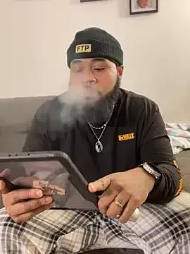 Pap1_Champo on StripChat