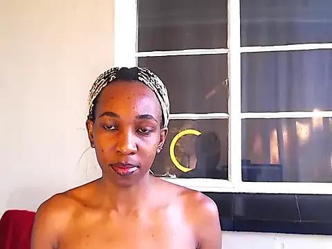 PetiteEbonyBabe on StripChat