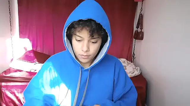 PrettyLittleProblem on StripChat