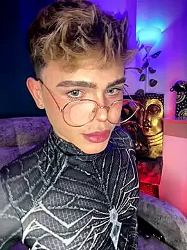 PRINCE_STEV on StripChat