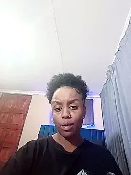 Queen-Chocolate on StripChat