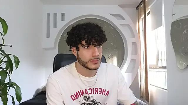 Rafael_Mendezz on StripChat