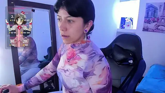 Raven_Rouge_ on StripChat