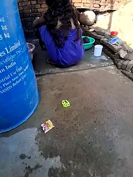 RAYI_Queen_3 on StripChat