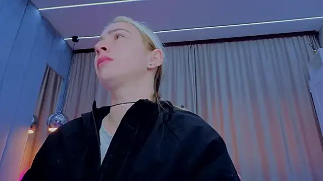 Reina_Cummings on StripChat