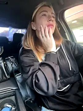 Reina_Cummings on StripChat