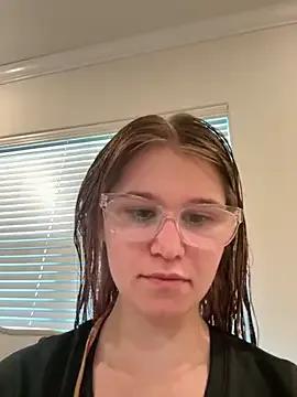 Riley_ray69 on StripChat