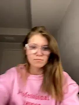 Riley_ray69 on StripChat