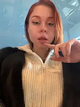 RosieSecret on StripChat