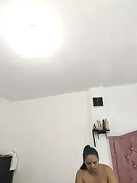 Rossestoner on StripChat