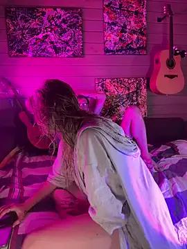 saint_cat25 on StripChat