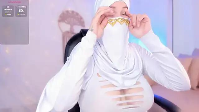 salma_isawwii on StripChat