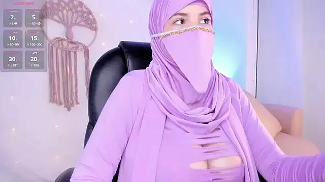 salma_isawwii on StripChat