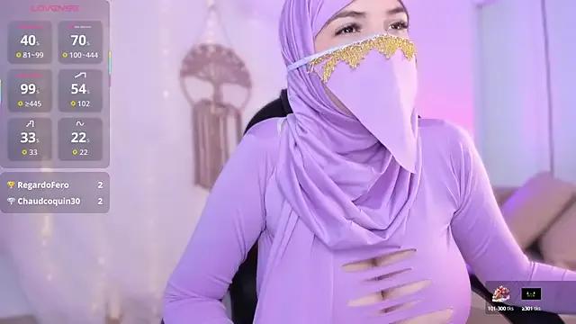 salma_isawwii on StripChat