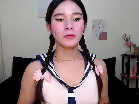 sassymimi69 on StripChat