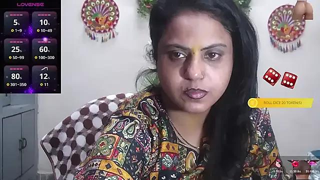 Sexy_komolika on StripChat