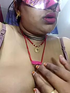 sexychutxxx7 on StripChat