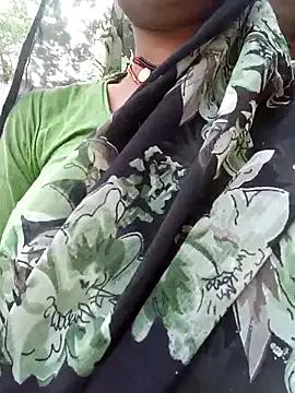 Shiya_janu on StripChat