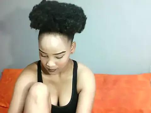 SmallSlut5 on StripChat