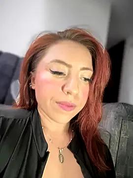 Sofhi_a20 on StripChat