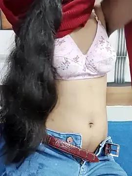 Soni_cute86526 on StripChat