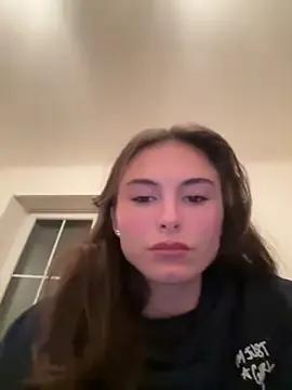 SophiiaStarr —  Shake and Smack my Butt 