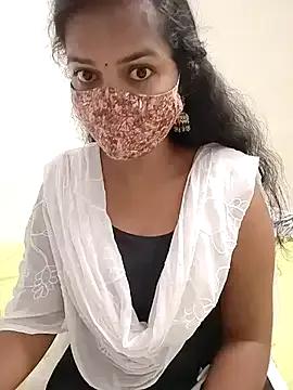 Sumathi_1176 on StripChat