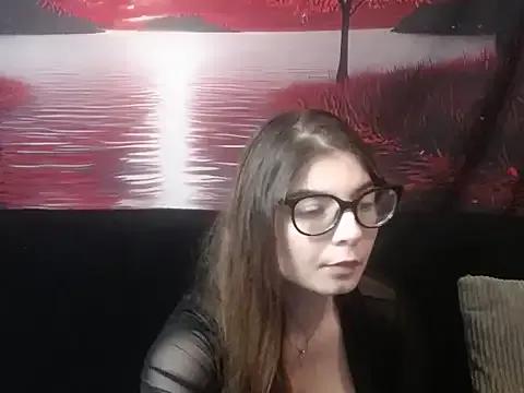 sweetbabygirlforyou on StripChat