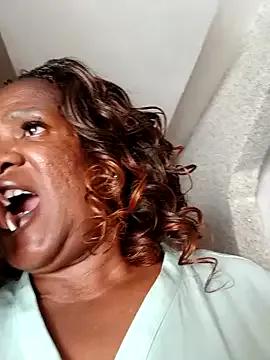 TALLNSEXY48 on StripChat