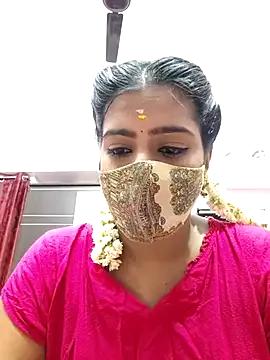 Tamil-Meenu12 on StripChat