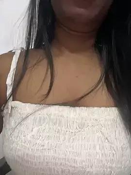 tamil_Aarathi on StripChat