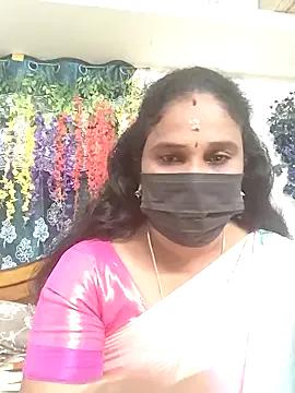 Tamil_Aathira on StripChat