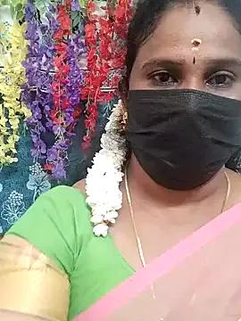 Tamil_Aathira on StripChat