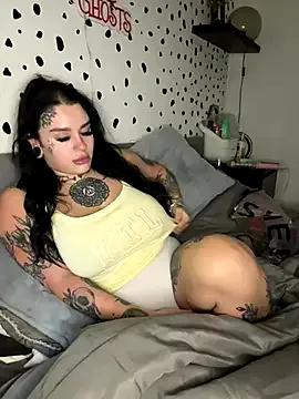 tempzzz12 on StripChat