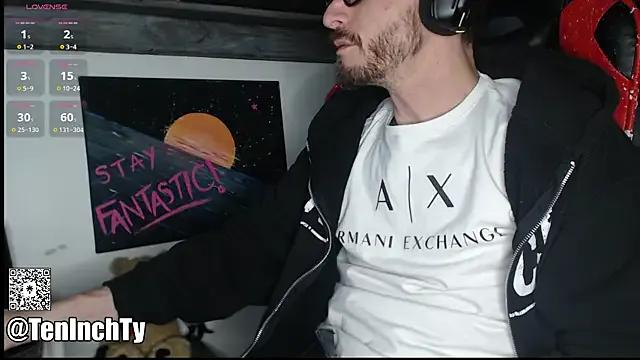 teninchty on StripChat