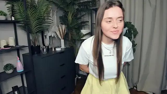 ThelmaJusto on StripChat