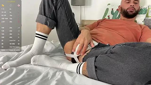 tim_beard on StripChat