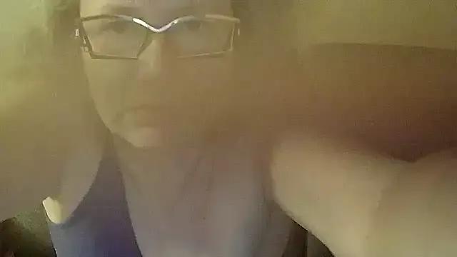 TittyLandQuebec on StripChat