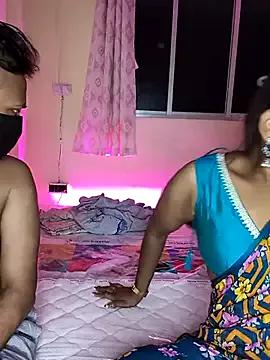 Trending_Couple on StripChat