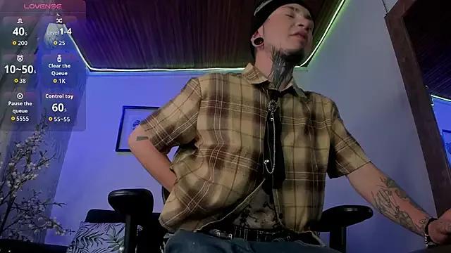 tyler_jones_ on StripChat