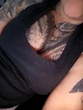 vamporasuccubus19777 on StripChat