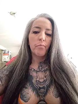 vamporasuccubus19777 on StripChat