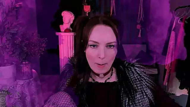 VandaRossi on StripChat