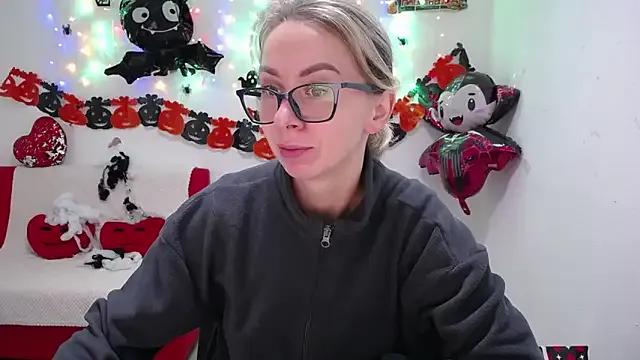 VasilisaSii on StripChat