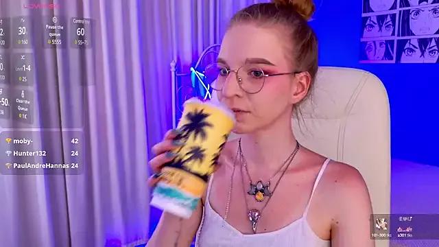 VioletShine on StripChat