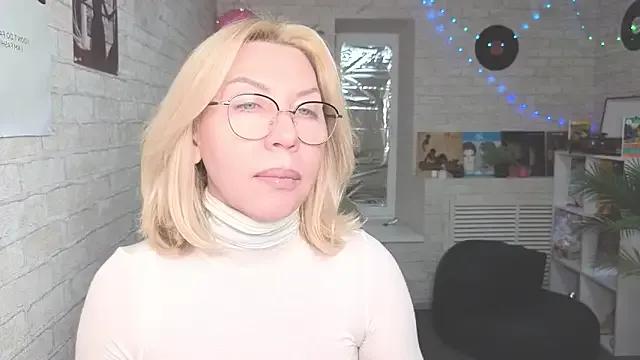 Wendy_Waves on StripChat