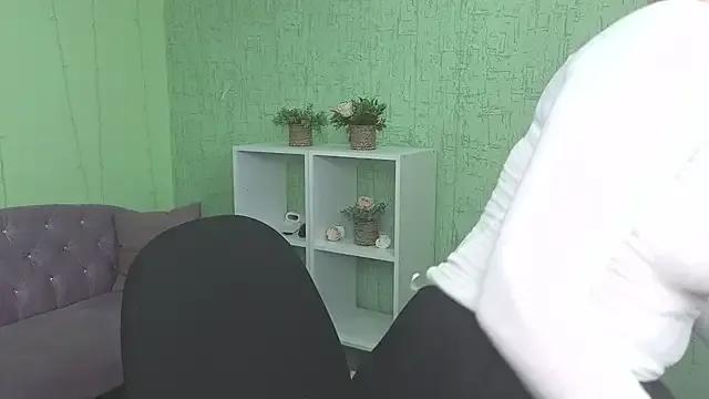 Wendy_Waves on StripChat