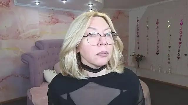 Wendy_Waves on StripChat